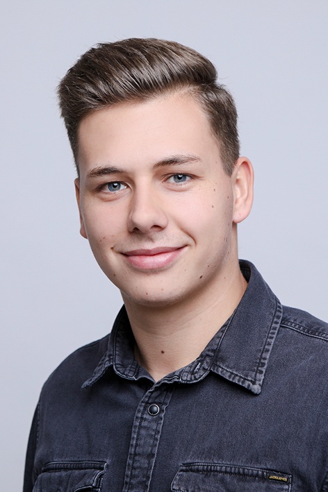 Nils Täubert