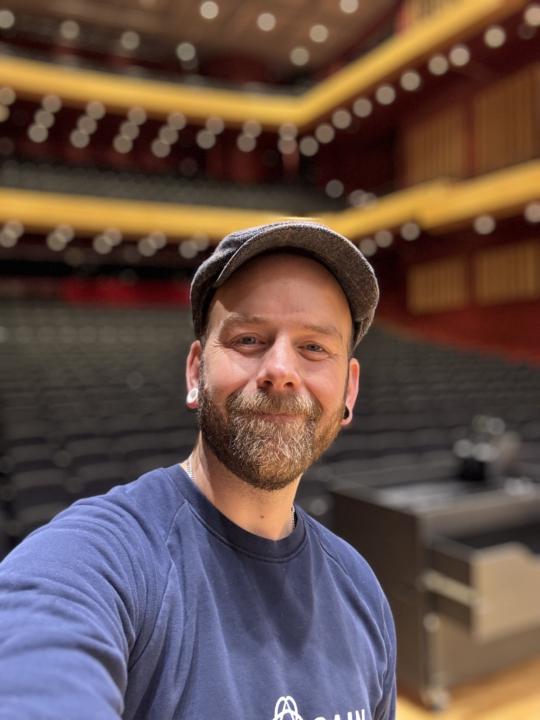 What do you feel on stage?
