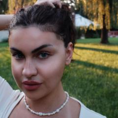 Inez Kheny