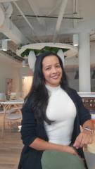 Thais Rojas