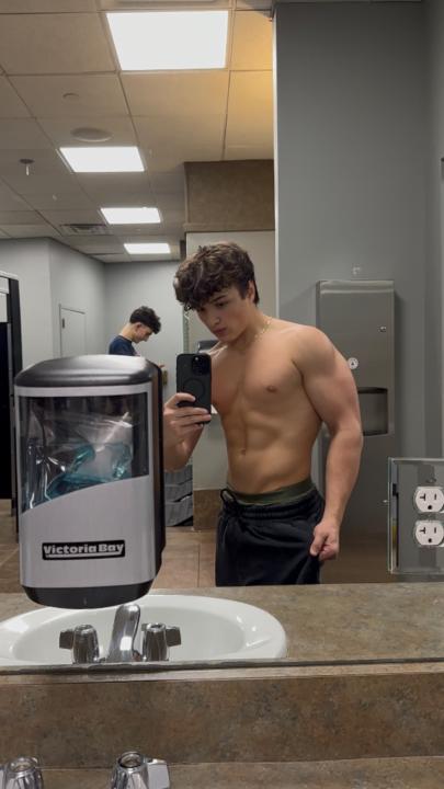 Brock DerGarabedian