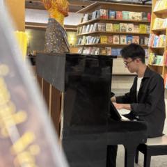 Kenneth Lim