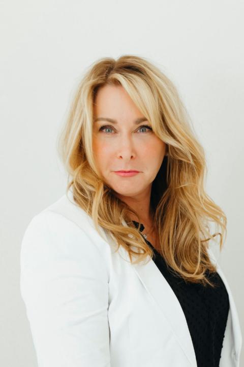 Tracy a Rowland