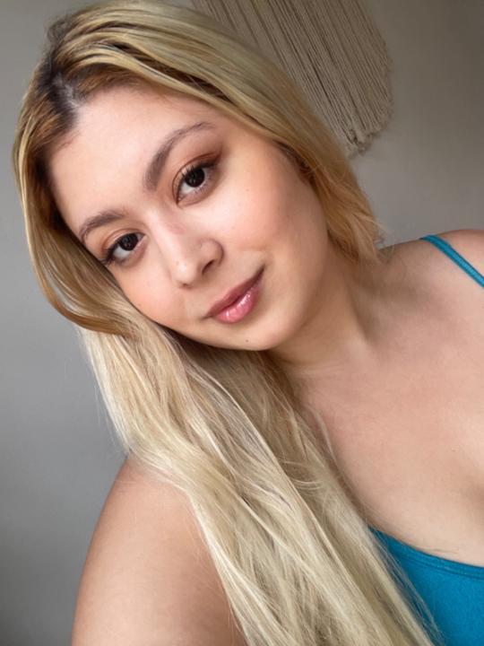 Evellyn Araujo