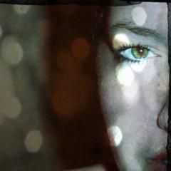 Christine Riddell