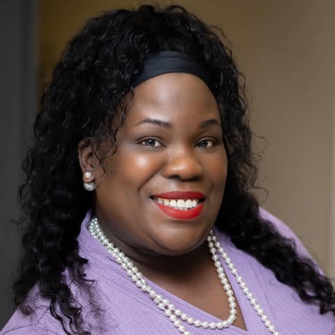 Coach Leslie Tillman