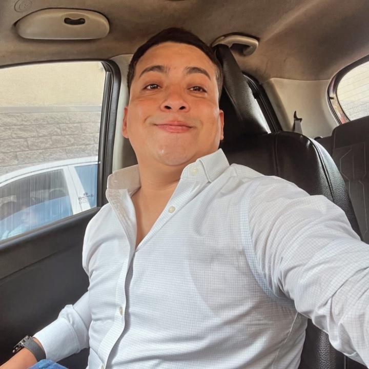 Antony Roberts Bernal Abad