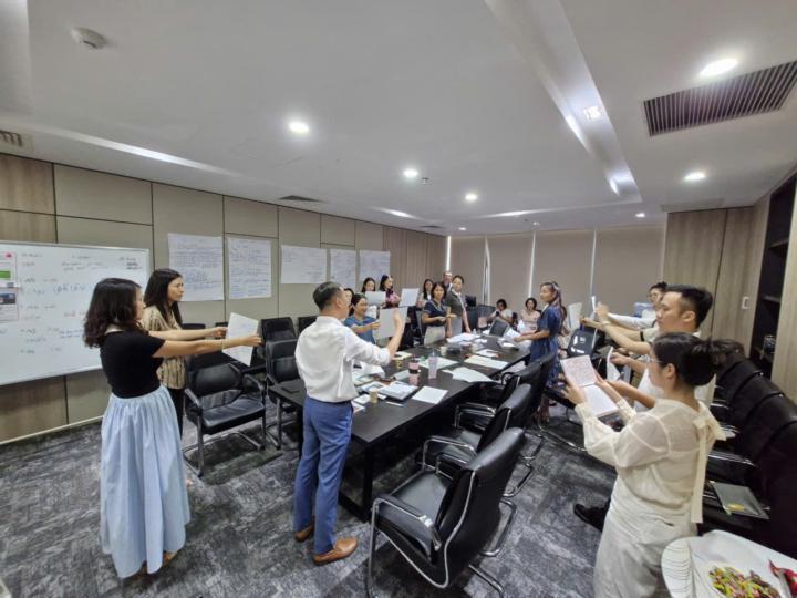 Thầy Lê Đăng Khương – Người Truyền Lửa Hệ Thống YouTube, Người Thầy Của Cuộc Đời