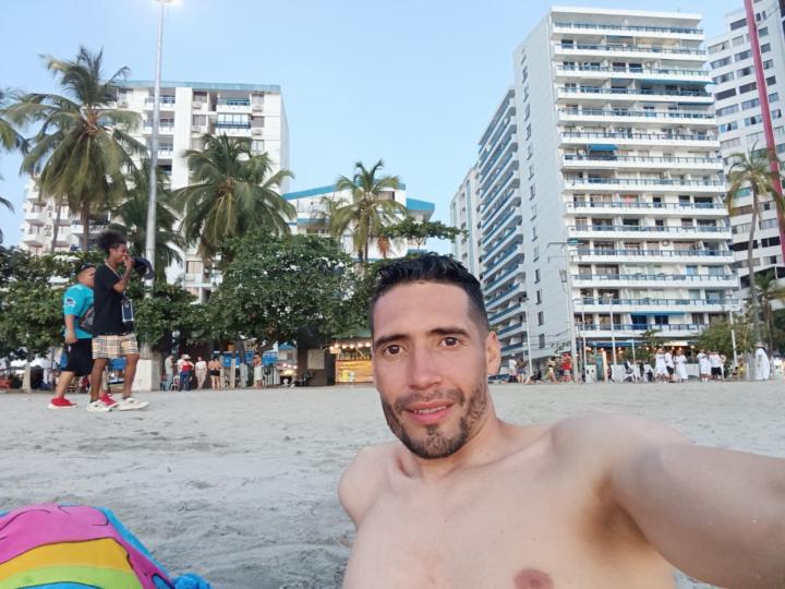 Isaac Calderon Gonzalez