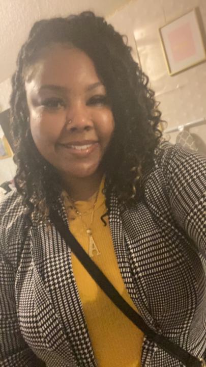Angelique Thomas