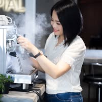 Alixia Ang
