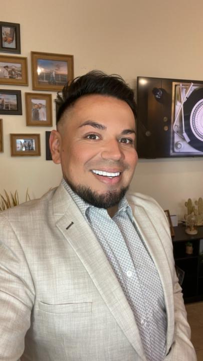 Gilbert Alvarez