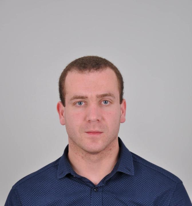 Александър Адамов