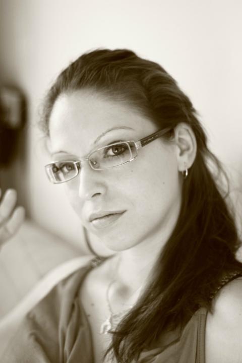 Edit Bartane Fürjesi