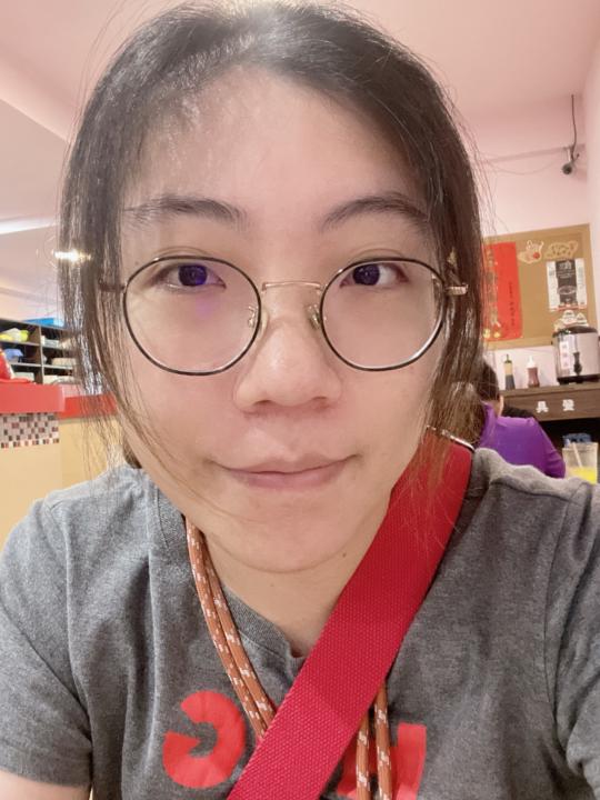 陳 詩羽