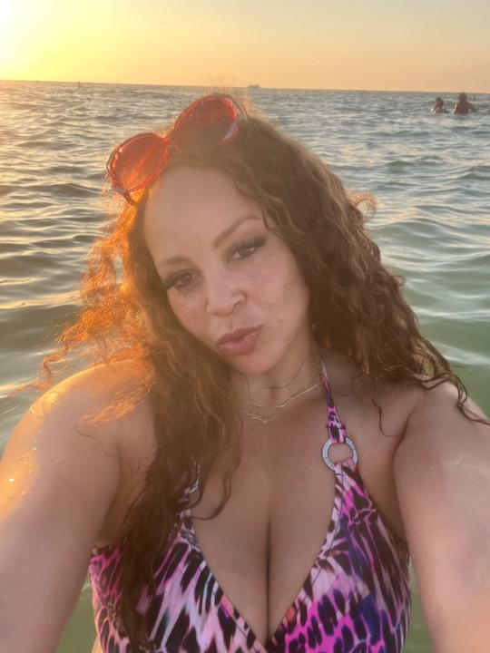 Antoinette Douglas