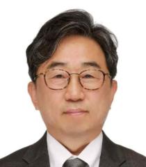 Wonyoung Lee