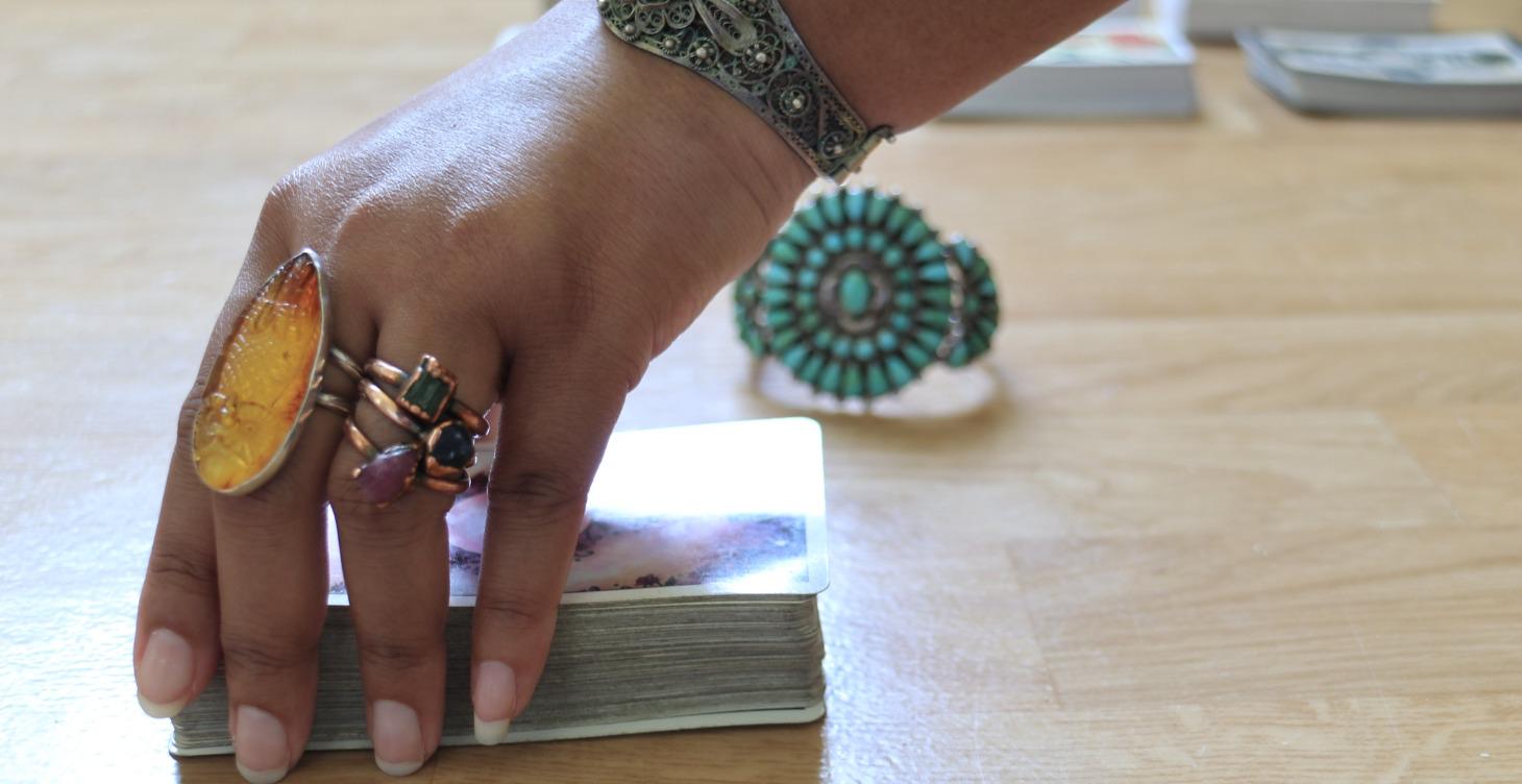 Intro to Using intuition to Read Tarot