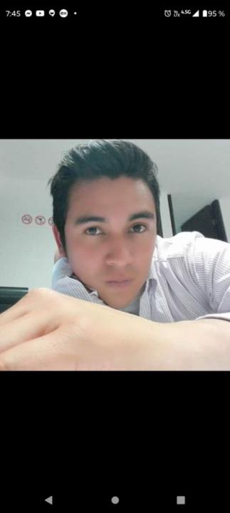 Cristian Velez