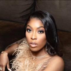 Nia Simone