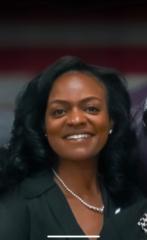 Leslie Mays