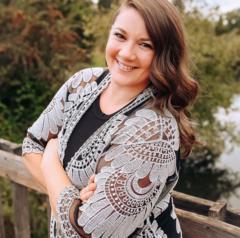 Carly Navarro Taylor