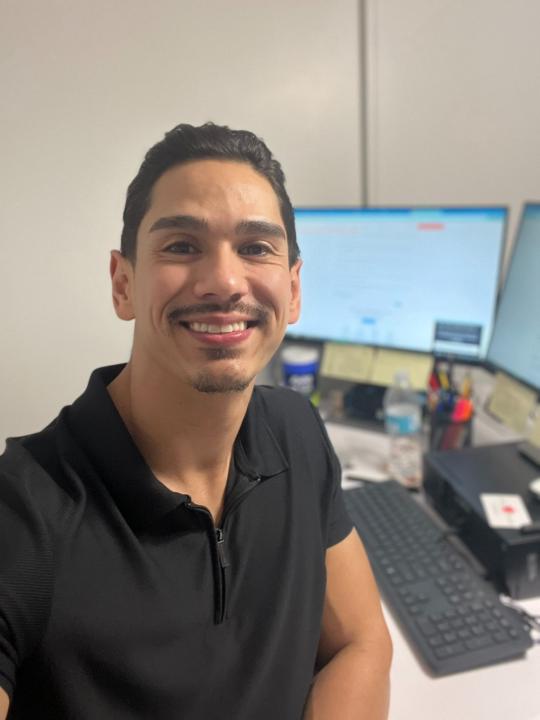 Evan Gomez