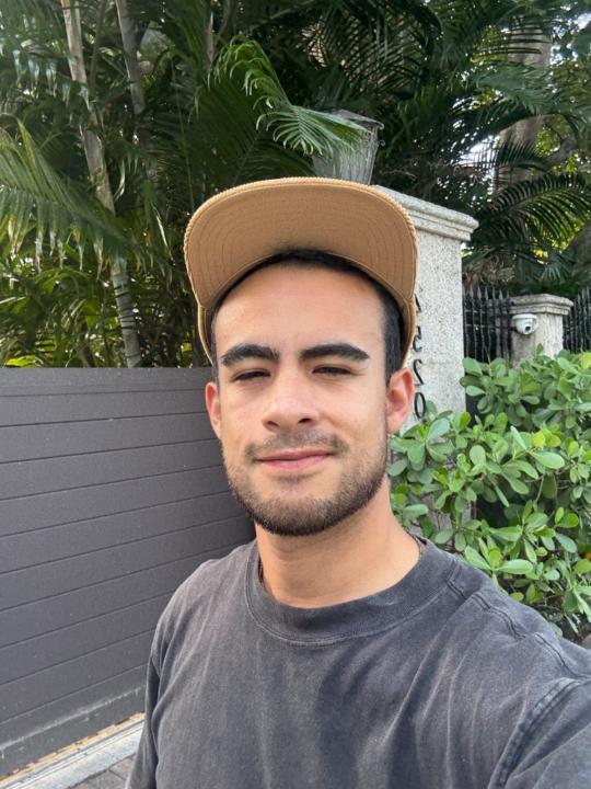 Samuel Leon