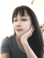 楊 莫莫