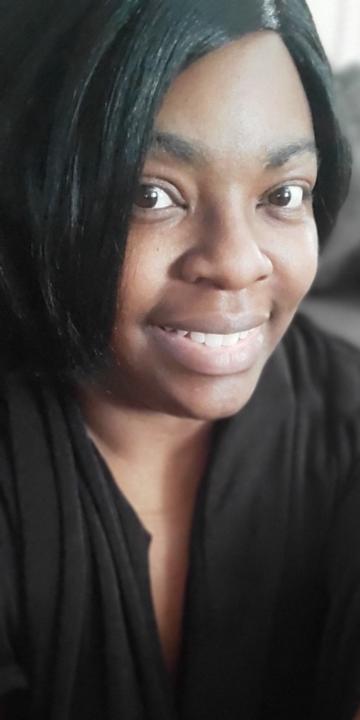 Tenisha Farr