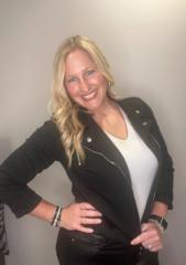 Amy Hoelscher