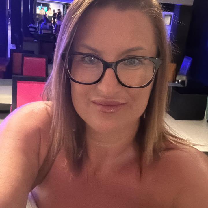 Kirsty-jayne Russell