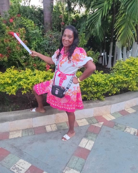Suzette Wallace-Robinson