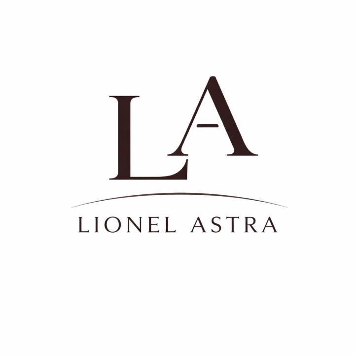 Lionel Astra