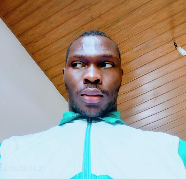 Philip Foli
