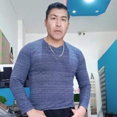 W.Robert Achig Taipe