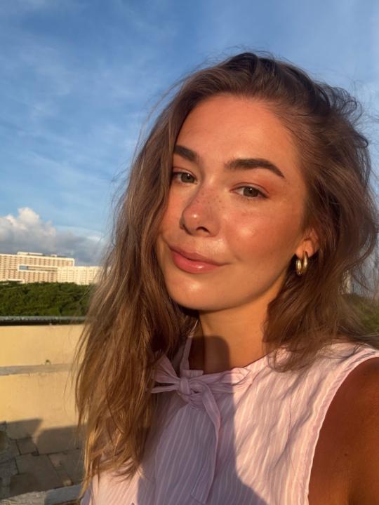 Jess Tomkinson