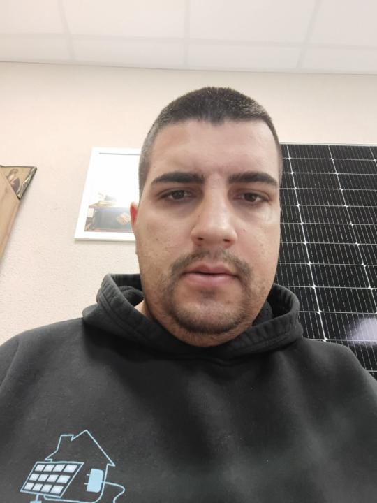 Александар Стоянов