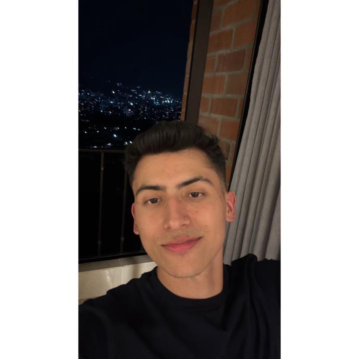 Miguel Campos