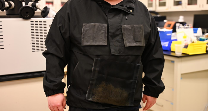 High Tech Jacket Prototype Pulls Drinking Water From Thin Air