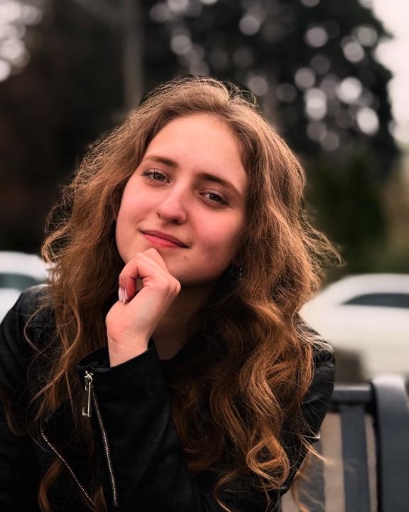 Alena Aleksandrov