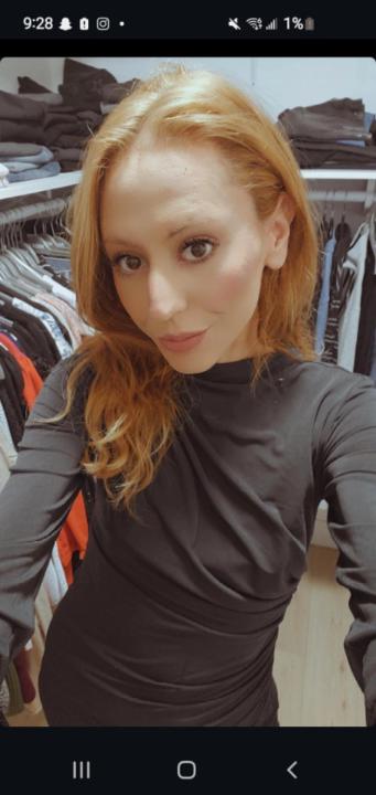 Nikki N