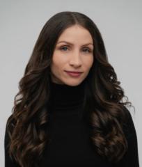 Катарина Янева