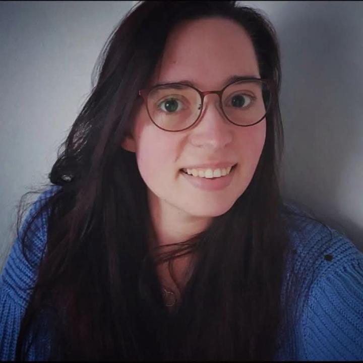 Anouk van Duijn