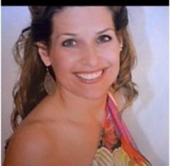 Dana Houseknecht