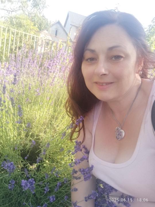 Maksai Mónika joganatura Moncsi