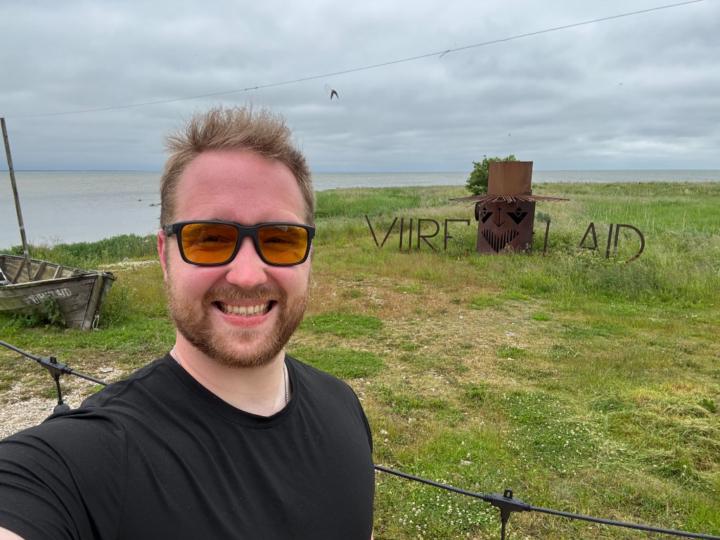 Jon Hacker