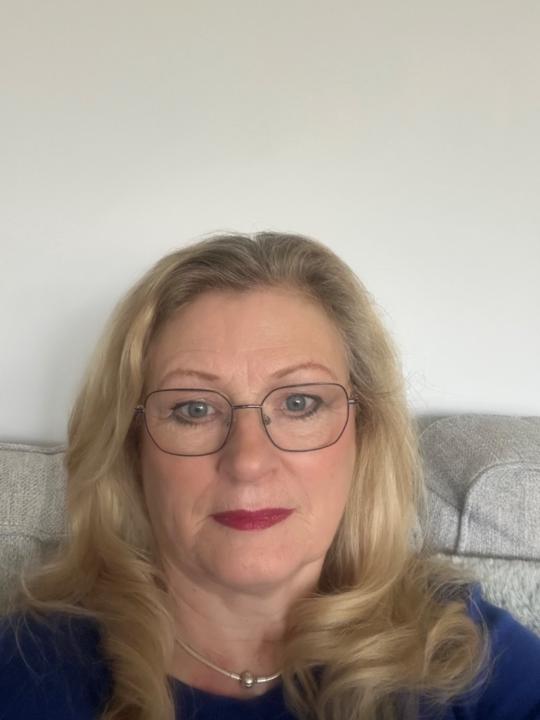 Julie Taylor