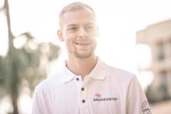 Chris Bennet Bröker