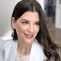 Laura Stein